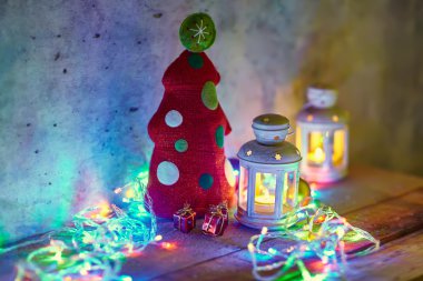 Noel geçmiş fener ile