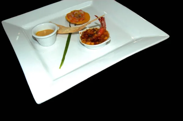 Small Plates Shrimp Appetizer Sauce — Stock Photo, Image