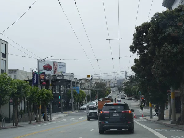 São Francisco Califórnia Julho 2018 Rua Quente Com Muito Trânsito — Fotografia de Stock