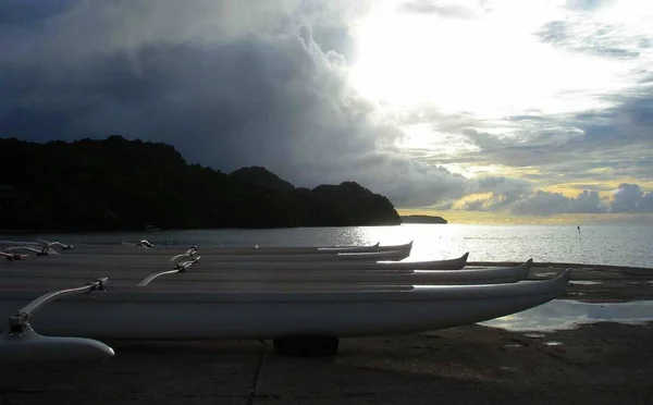 Rangée Bateaux Amarrés Marina Coucher Soleil — Photo