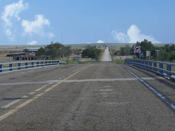 Ponte Una Strada Secondaria Nel Nuovo Messico Stati Uniti — Foto Stock
