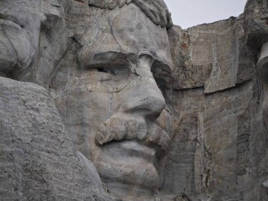 ABD 'nin 26. Başkanı Teddy Roosevelt' in Güney Dakota 'daki Rushmore Ulusal Anıtı' ndaki heykelini kapatın.. 