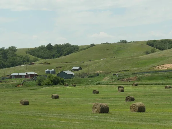 Rolls Senay Spread Out Farm Wyoming Highway — Stock fotografie