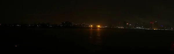 Ночью Реки Миссисипи Открывается Панорамный Вид Новый Орлеан — стоковое фото