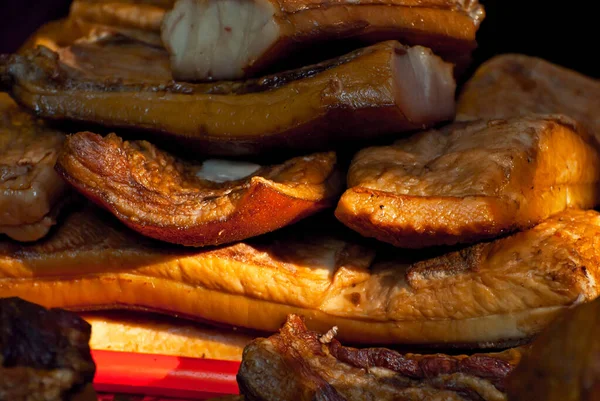 Salchichas Ahumadas Fritas Sobre Mesa Productos Cárnicos Festival — Foto de Stock