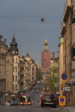 İsveç, Stockholm - 19 Nisan 2019: Belediyenin 19 Nisan 2019 tarihinde Stockholm, İsveç 'te gerçekleştirdiği kentsel sokak manzarası.