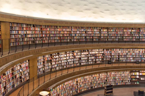 Σουηδία Στοκχόλμη Απριλίου 2019 Εσωτερική Άποψη Της Εθνικής Δημόσιας Βιβλιοθήκης — Φωτογραφία Αρχείου