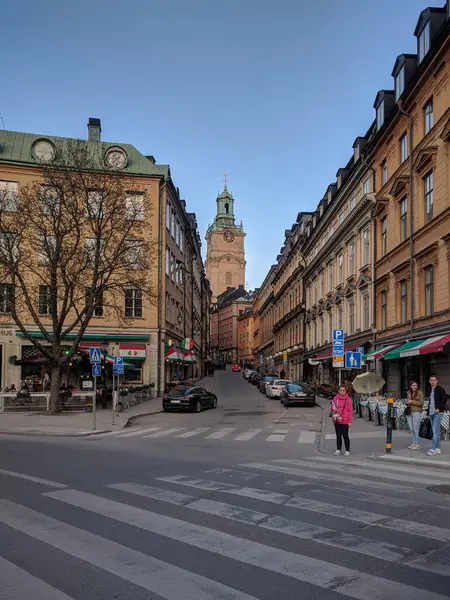 Zweden Stockholm April 2019 Het Uitzicht Een Straat Met Kathedraal — Stockfoto