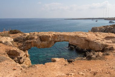 Kıbrıs 'taki Cape Greco' da Koraka 'nın doğal görünümü.