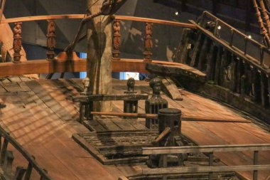 Stockholm, İsveç - 30 Aralık 2018: 30 Aralık 2018 'de İsveç' te Vasa Müzesi 'ndeki Vasa güvertesi manzarası.