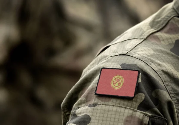 Flagge Kirgisistans Auf Militäruniform Armee Streitkräfte Soldaten Collage — Stockfoto