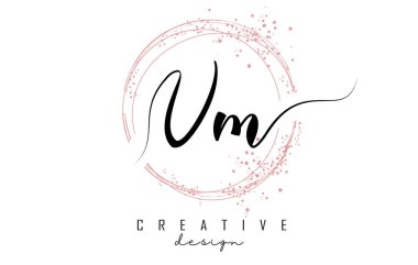 Pembe parıltılı parlak daireler içeren el yazısıyla VM V M harfi logosu. V ve M harfleriyle dekoratif vektör çizimi.