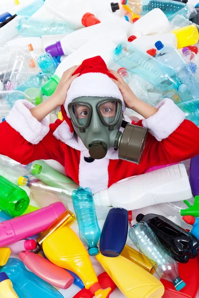 Plastic polluted Christmas — Stock Photo, Image