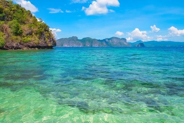 Rozhledny na modrou lagunu, Palawan, Filipíny — Stock fotografie