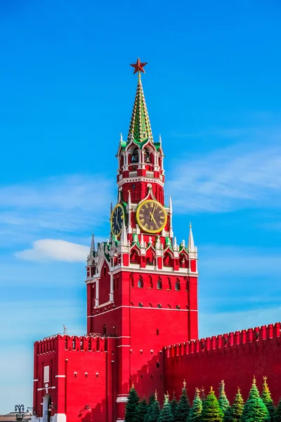 Moscú Kremlin Spasskaya torre —  Fotos de Stock