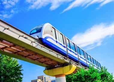 Elektrikli Monoray tren modern toplu taşıma