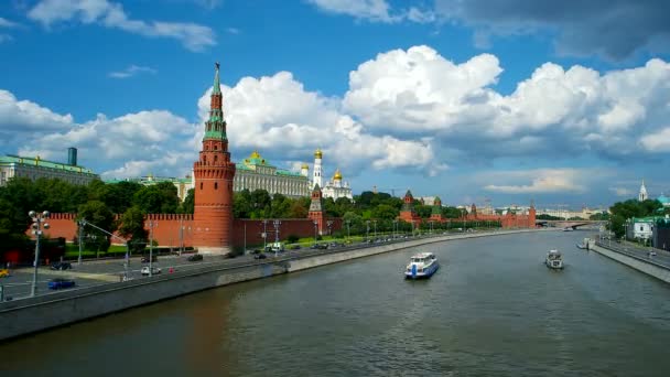 Moskau kremlin und moskau fluss, russland — Stockvideo