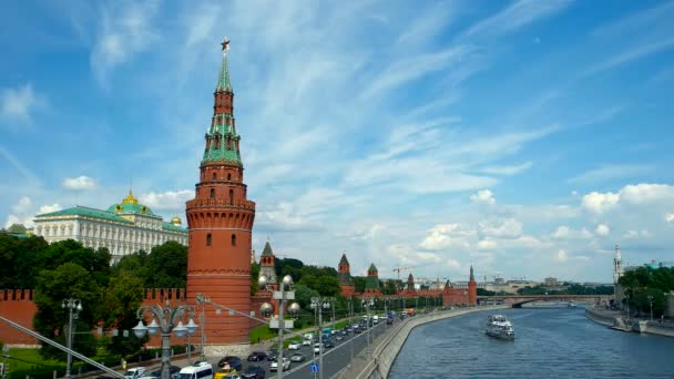 Moscovo Kremlin e rio Moscovo, Rússia — Vídeo de Stock