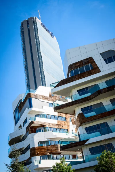MILAN, ITALY - MAY 04 2016: CityLife Milan residential buildings near  Allianz Tower designed by architects Arata Isozaki — Stock Photo, Image