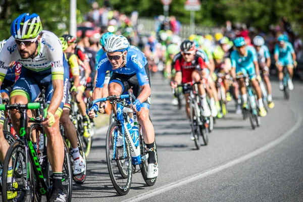 Cassano D'Adda, Włochy - może 05,2016: Giro d'Italia, etap 17, w pobliżu miasta Cassano d'Adda — Zdjęcie stockowe