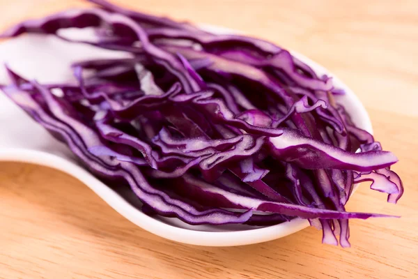 Red cabbage close up - selective focus — Stock Photo, Image