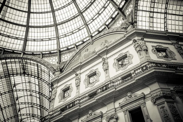 Cúpula da Galleria Vittorio Emanuele II, Milão Itália — Fotografia de Stock