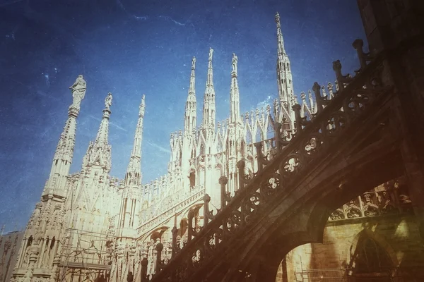 Duomo Μιλάνο Ιταλία - καρτ ποστάλ στυλ παλιά φωτογραφία — Φωτογραφία Αρχείου