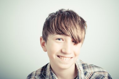 gülümseyen güzel öğrenci