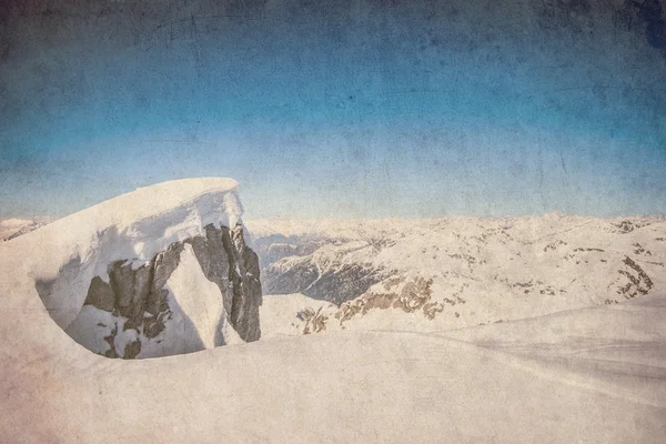 Vintage alpes paisaje — Foto de Stock