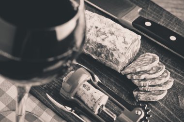 kırmızı şarap tadımı