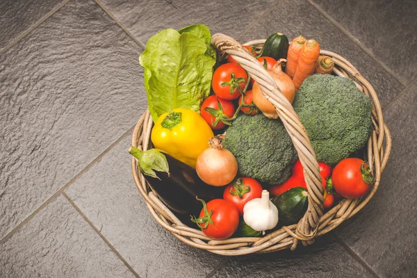 Groenten in de keuken — Stockfoto