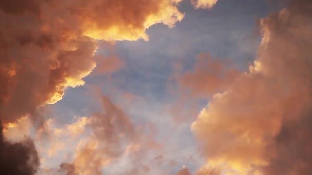 Clouds at sunset — Stock Video