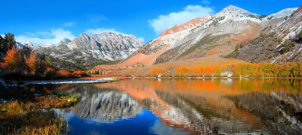 Lago del norte paisaje — Foto de Stock