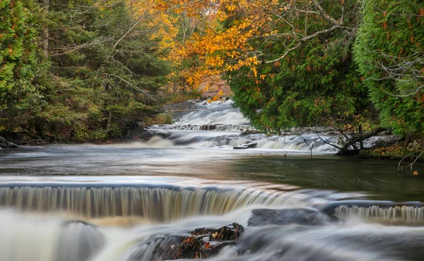 Scenic Upper Bond Valt Bij Paulding Michigan Upper Peninsula — Stockfoto