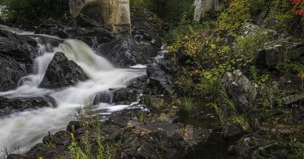 Running Water Dead River Rocky Terrain Michigan Upper Peninsula Colorful — Stock Photo, Image