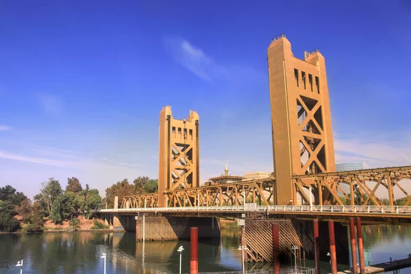 Sacramento Californiaoct10 2015 Puente Torre Sacramento Fue Agregado Registro Nacional — Foto de Stock