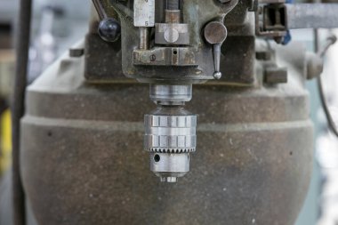 Sondaj makinesinin Milli baş yakın çekim