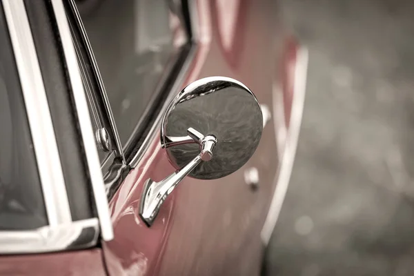 Close Shot Vintage Car Side View Mirror — Stock Photo, Image