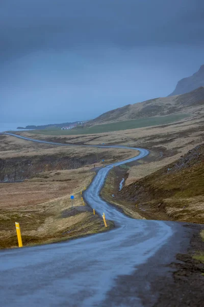 Route Rurale Sinueuse Islande Par Temps Orageux — Photo