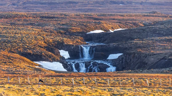 Scenic Onbekende Watervallen Het Ijslandse Platteland — Stockfoto