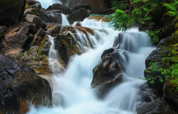 Cascate Acqua Nel Parco Nazionale Delle Cascate Del Nord — Foto Stock