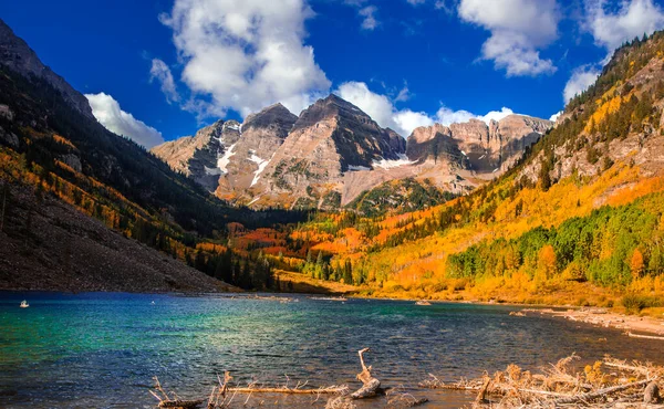 Sonbaharda Aspen Colorado Yakınlarında Kestane Rengi Çanlar — Stok fotoğraf