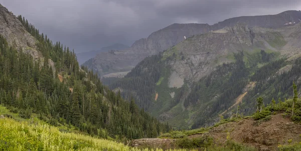 Montagnes Rocheuses Dans Colorado Prises Dans Temps Orageux — Photo