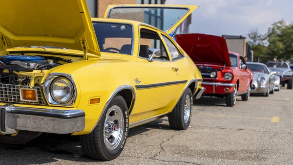 Birmingham Agosto 2021 Exhibición Automóviles Musculares Woodward Dream Cruise Evento —  Fotos de Stock