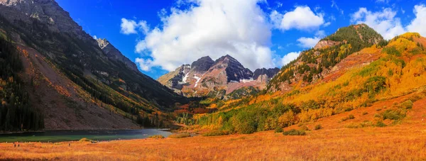 Vista Panorámica Los Pintorescos Picos Campanas Granate Cerca Aspen Colorado —  Fotos de Stock