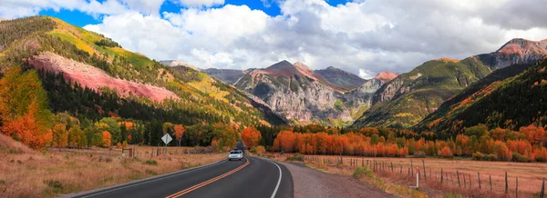 科罗拉多风景秀丽 通往泰卢赖德的道路 秋天被圣胡安山脉环绕 — 图库照片
