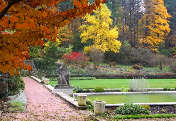 Otoño en la casa Cranbrook —  Fotos de Stock