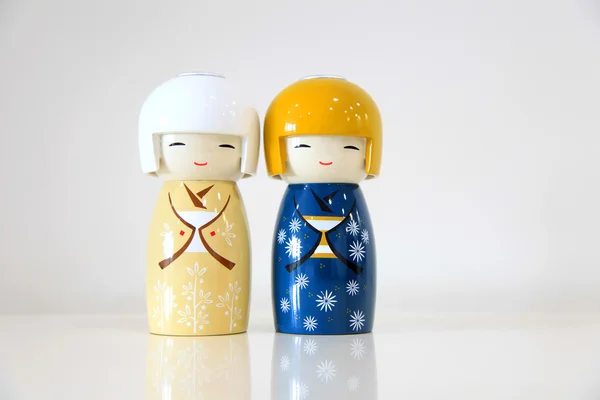 Δύο Ιάπωνες ζευγάρι κούκλες — Φωτογραφία Αρχείου