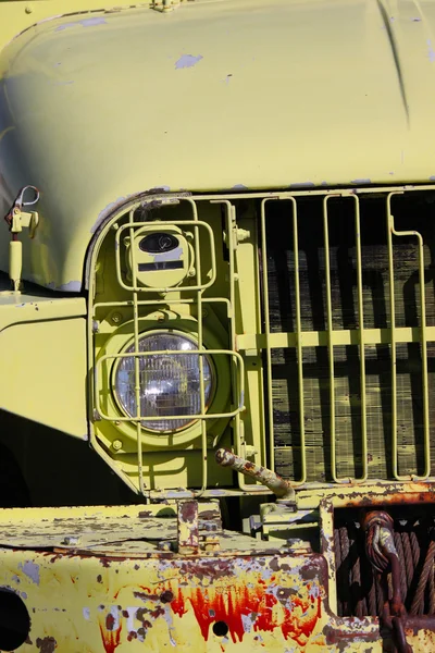 Old abandoned army truck — Stock Photo, Image