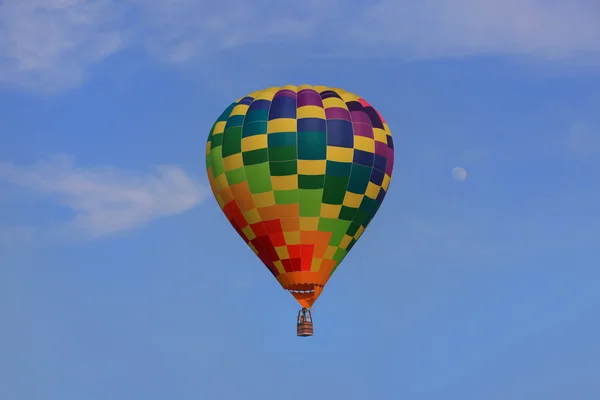 Heißluftballon — Stockfoto